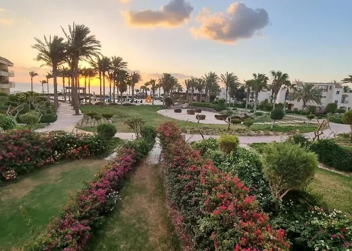 لاجونا باي السخنه At Laguna Bay Sokhna *